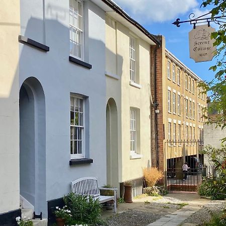 Picturesque Seaside Cottage Next To Viking Bay - ブロードステアーズ エクステリア 写真