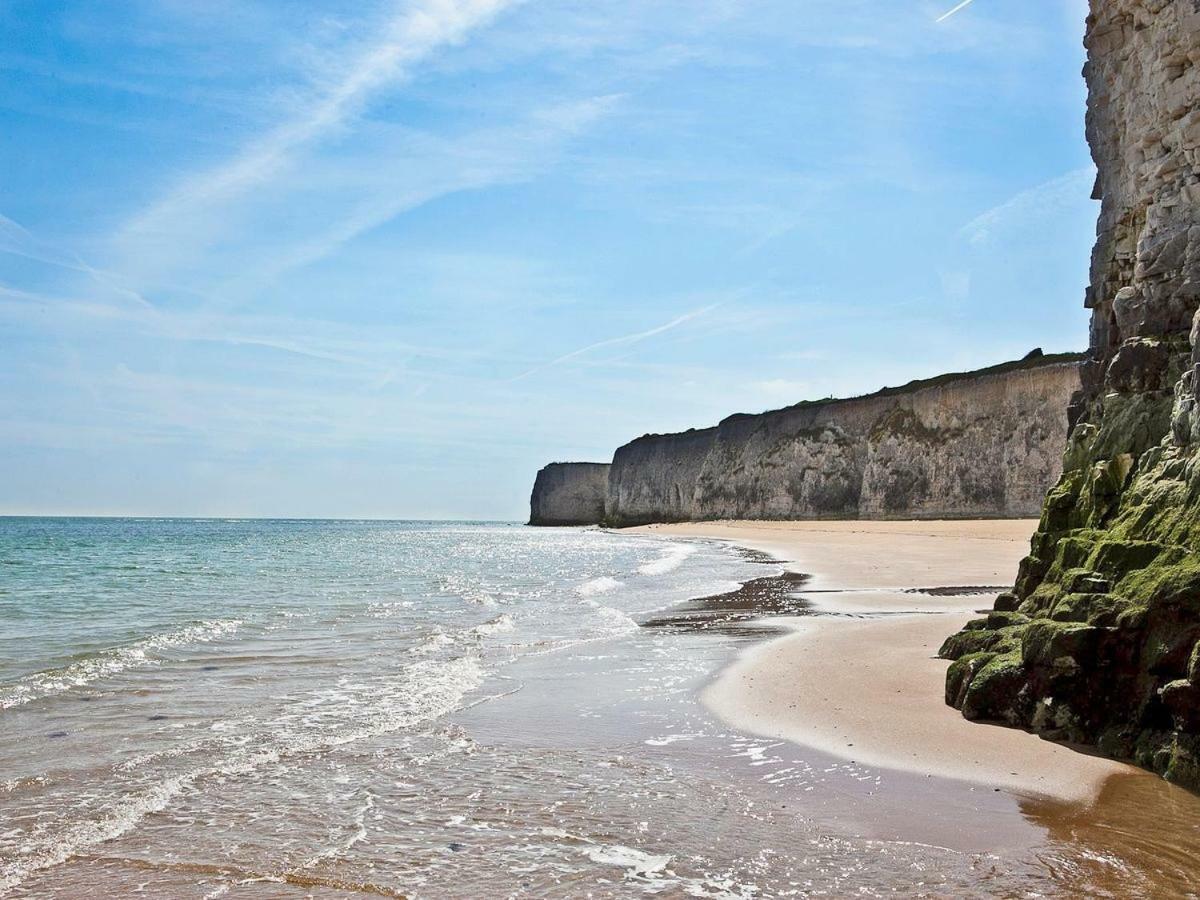 Picturesque Seaside Cottage Next To Viking Bay - ブロードステアーズ エクステリア 写真